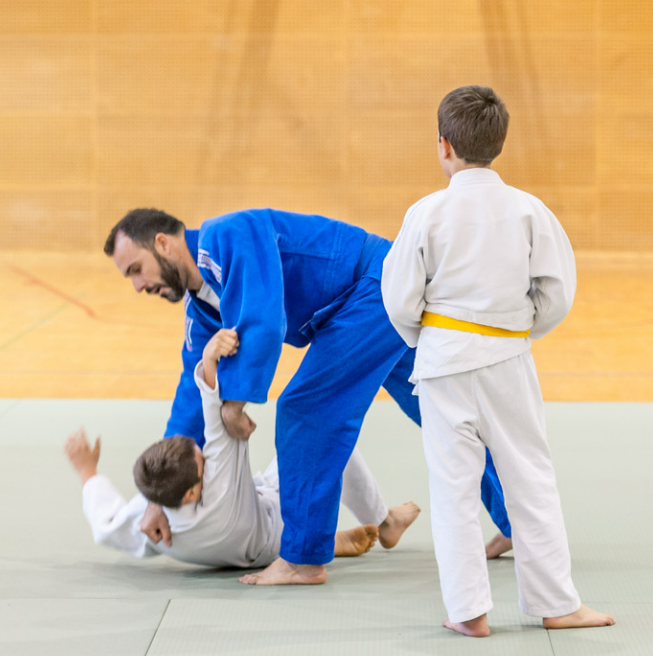 Use of Energy for Good in Judo — 精力善用 One of the Two Core Principles of Judo