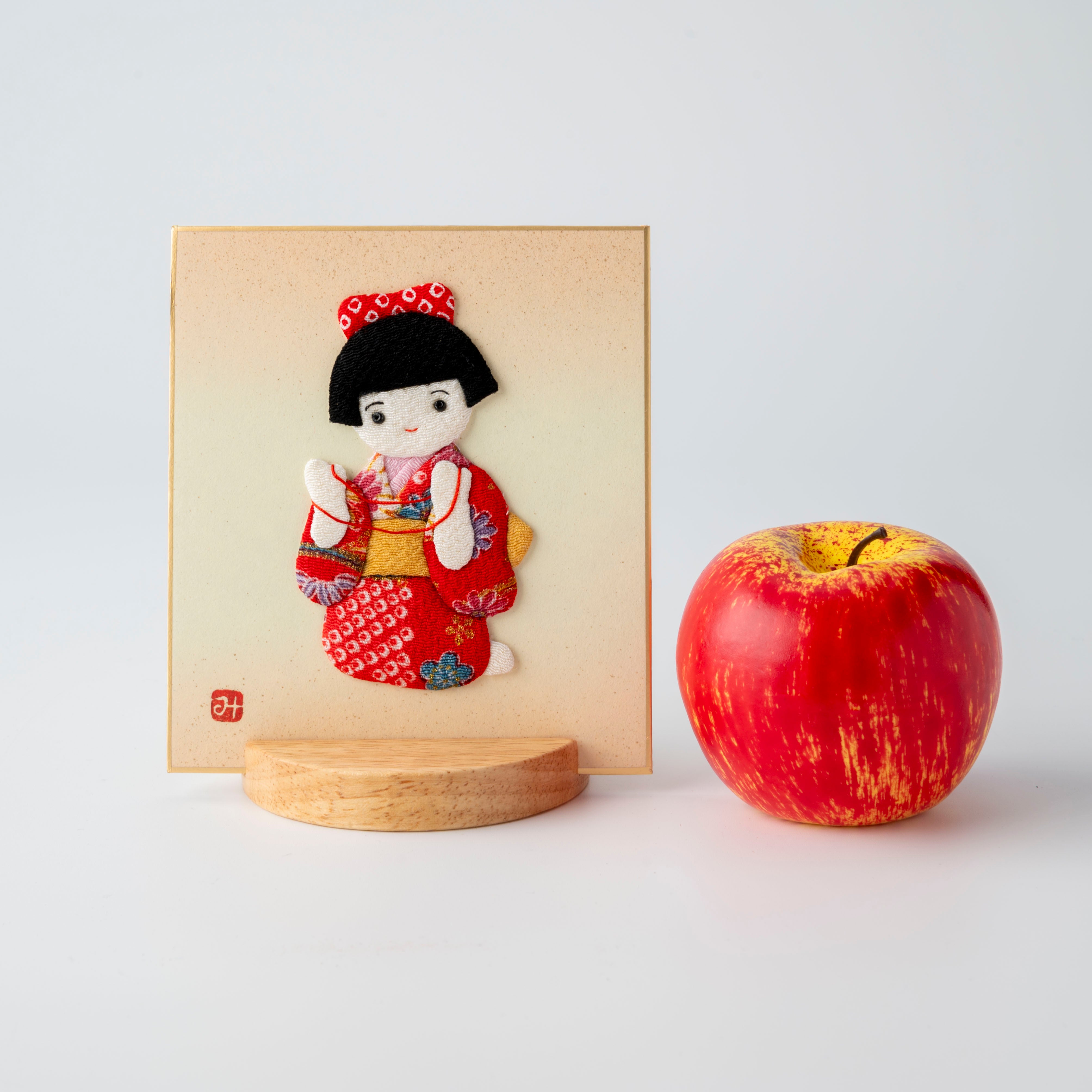 Ayatori - Raised Cloth Artwork, Includes a Wooden Stand